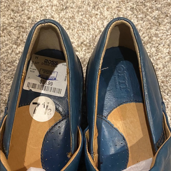 Women's Blue Leather Clogs - Picture 7 of 11